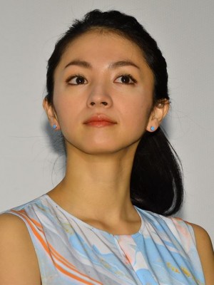 映画『ハロー！純一』の初日舞台挨拶に出席した満島ひかり