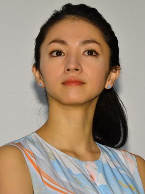 映画『ハロー！純一』の初日舞台挨拶に出席した満島ひかり