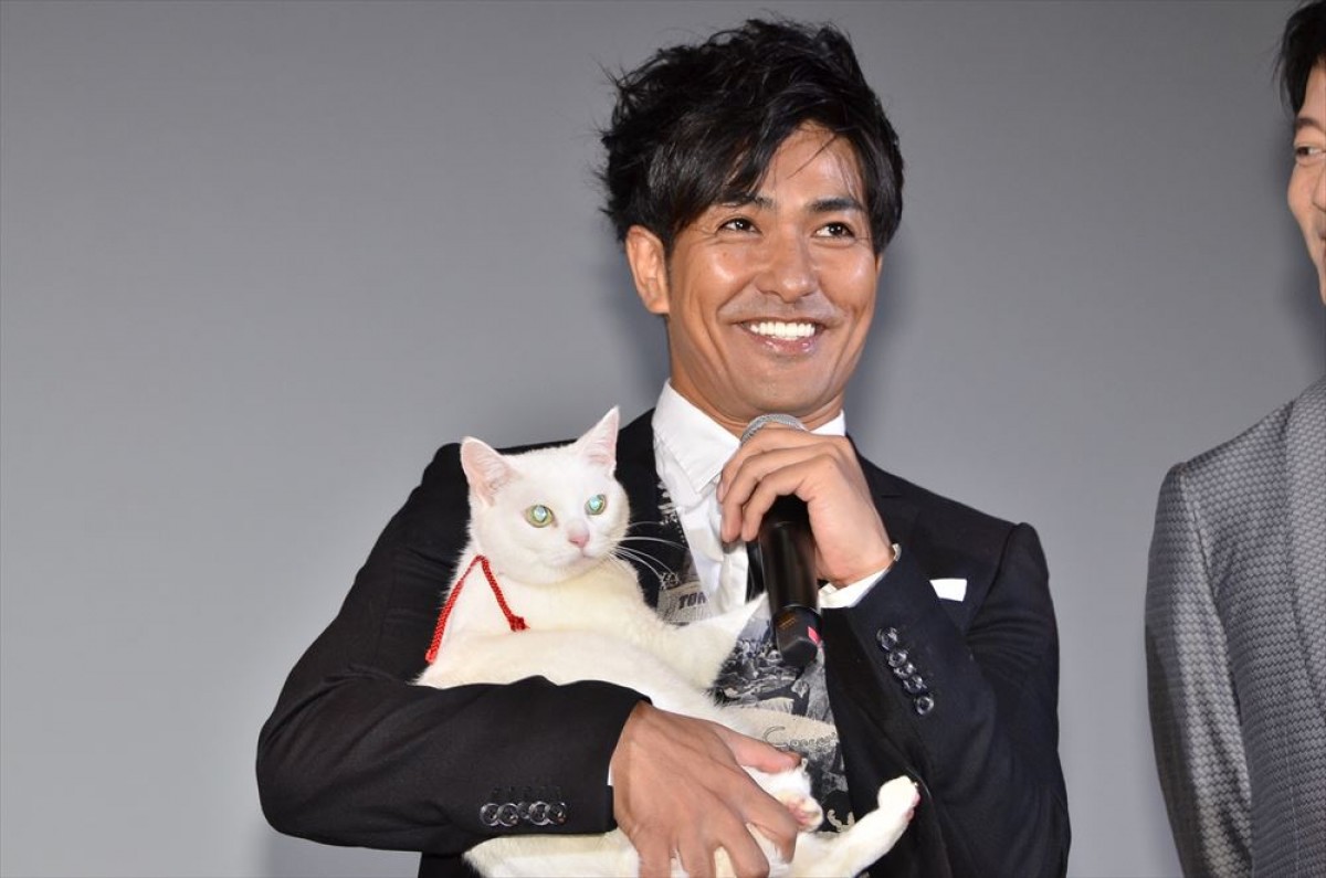 『猫侍』北村一輝、ネコとの相性は抜群 「こんなになついたことはない」