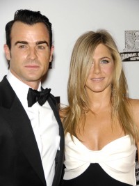 婚約したものの破局の噂が絶えないジェニファー・アニストン＆ジャスティン・セロー