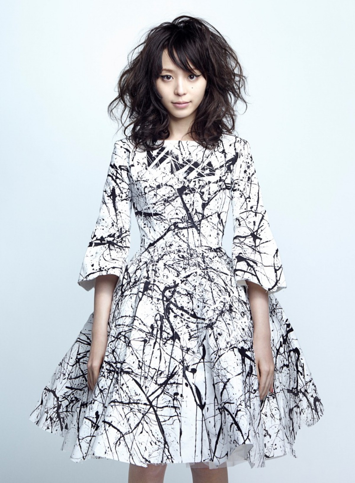 平野綾、NEWアルバム発売に伴いツイッター限定復活!