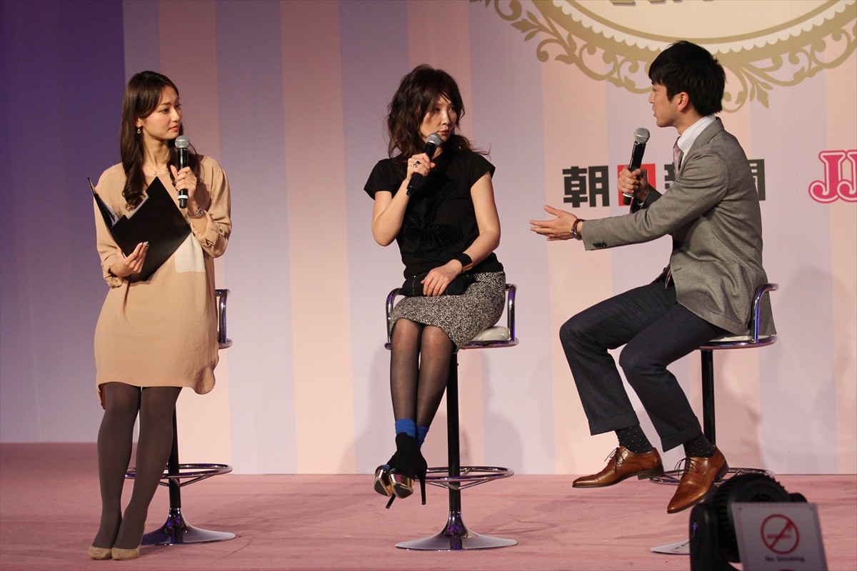 YOU、仰天告白「美容室に何十年も行ってない」 