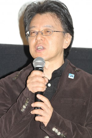 西久保瑞穂監督、『ジョバンニの島』初日舞台挨拶にて