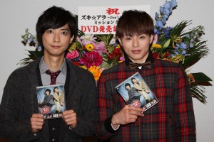 『ズキ☆アラ Season2 DVD Vol.2 ミッションクリアー!?』発売記念イベントに登壇した鈴木裕樹と荒木宏文