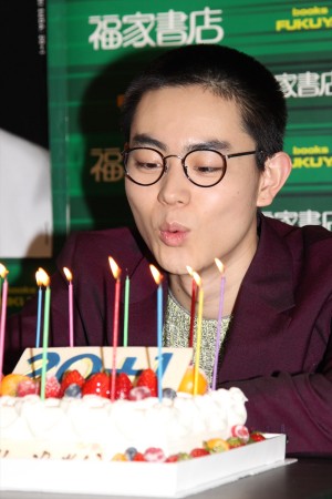 菅田将暉、自身のアーティストブック『20＋1』発売記念イベントに出席