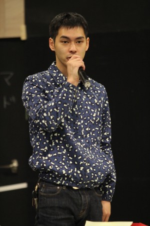 柳楽優弥、舞台「金閣寺」キャスト・スタッフ顔合わせ会見にて