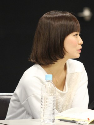 市川由衣、舞台「金閣寺」キャスト・スタッフ顔合わせ会見にて