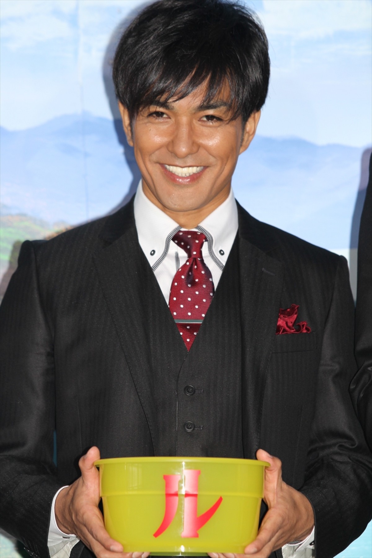 上戸彩『テルマエ・ロマエII』で混浴初体験　阿部寛「彩ちゃんの美しい背中が…」