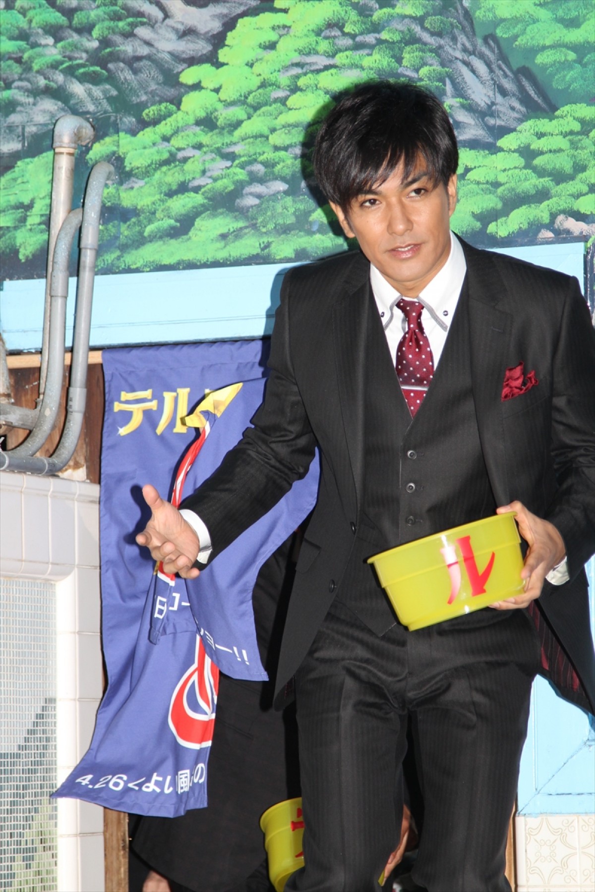 上戸彩『テルマエ・ロマエII』で混浴初体験　阿部寛「彩ちゃんの美しい背中が…」