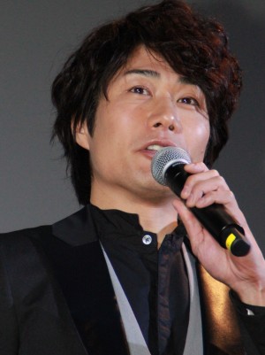 戸次重幸、映画『猫侍』公開初日舞台挨拶に登場