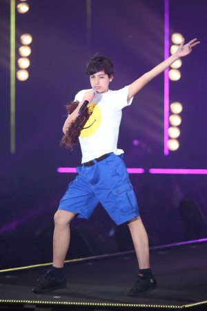 「東京ガールズコレクション2014春夏」ランウェイに登場した、けみお