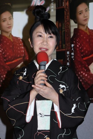 室井滋、NHK連続テレビ小説『花子とアン』第1週完成試写会にて