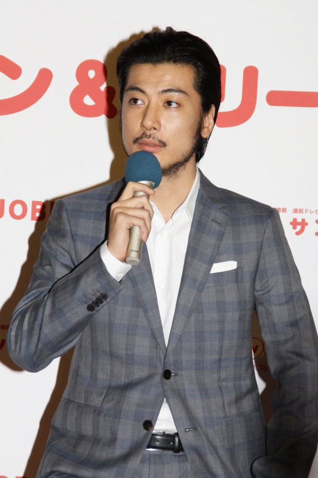 玉山鉄二、NHK連続テレビ小説「マッサン」の主役夫婦発表記者会見にて