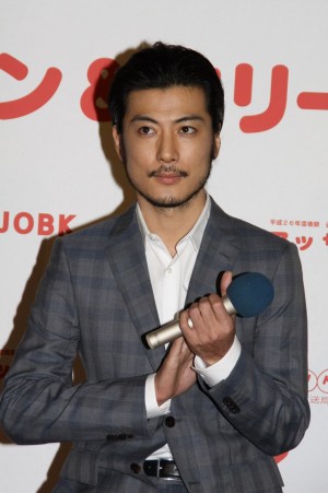 玉山鉄二、NHK連続テレビ小説「マッサン」の主役夫婦発表記者会見にて