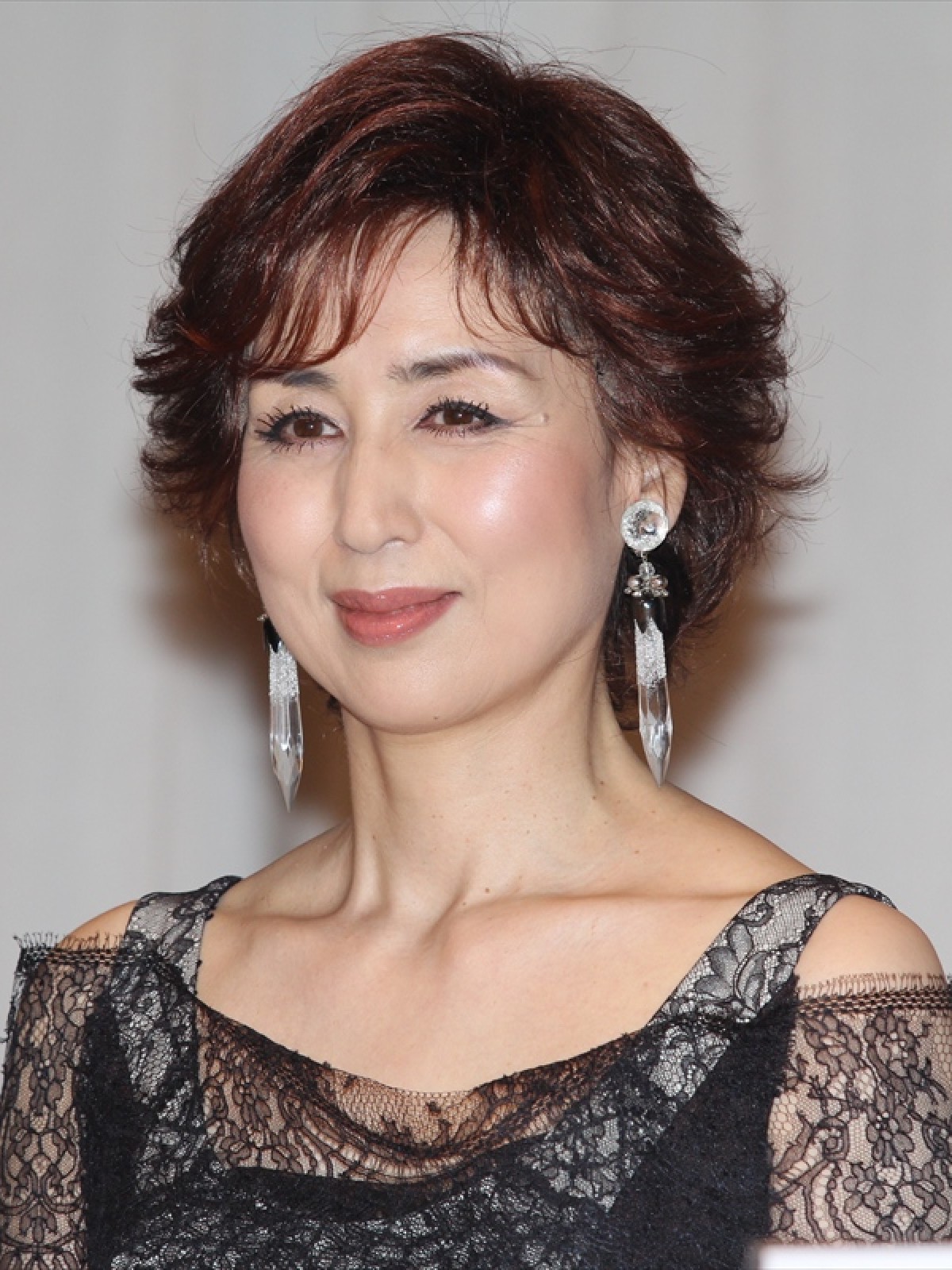 宝塚歌劇100周年に伝説のトップスターが集結！ 杜けあき「心はお祭り騒ぎ」