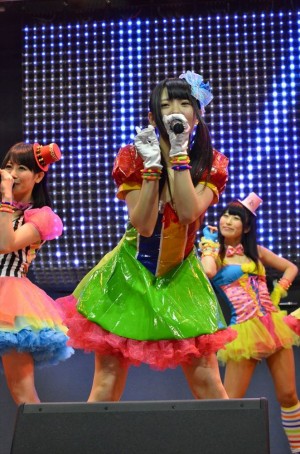 「ゲームガールズ」お披露目デビューライブ