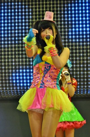 「ゲームガールズ」お披露目デビューライブ