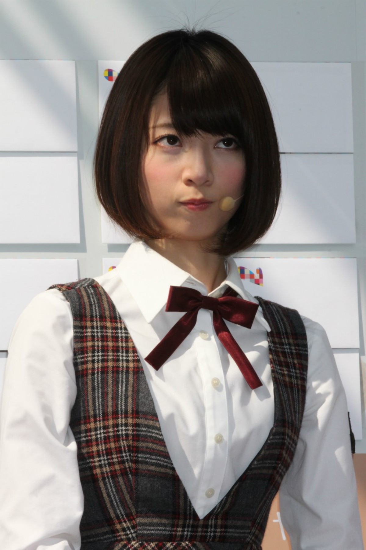 AKB兼任の乃木坂・生駒、まゆゆから激励「私が必ず守るからね」