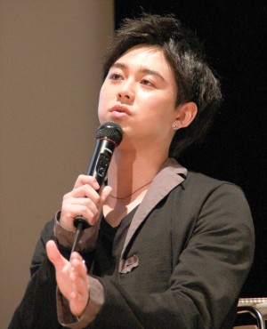 柳下大、スペシャルトーク＆ハイタッチ会にて　