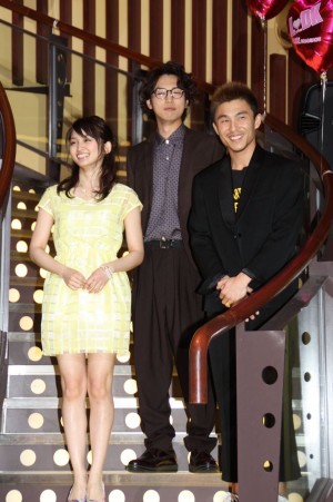 画『L・DK』完成披露露会見に登壇した中尾明慶、岡本玲、桐山漣