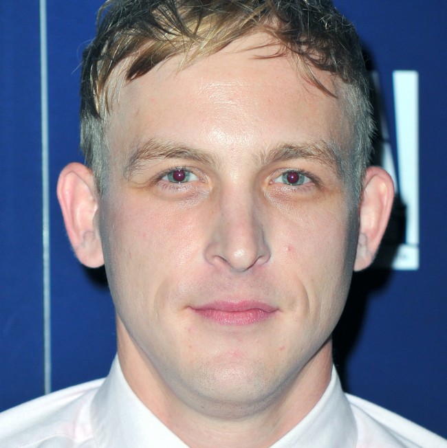 プロフィール用　ロビン・ロード・テイラー、Robin Lord Taylor