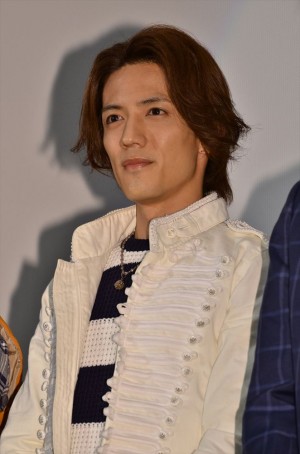 映画『平成ライダー対昭和ライダー 仮面ライダー大戦 feat.スーパー戦隊』の完成披露試写会に出席した半田健人