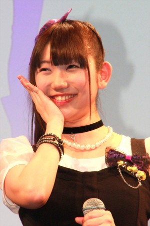 タカラトミーアーツの新作『ブキガミ』『プリパラ』の発表会に登壇したi☆Ris。