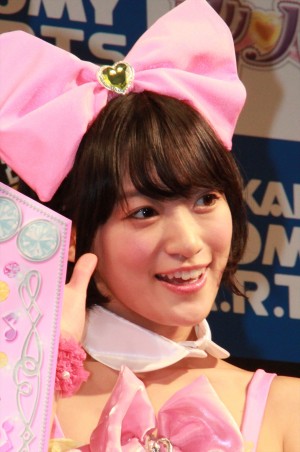 タカラトミーアーツの新作『ブキガミ』『プリパラ』の発表会に登壇したi☆Ris。