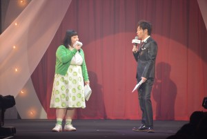 司会の渡辺直美と陣内智則、雑誌『Sweet』15周年記念イベント