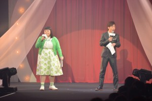 司会の渡辺直美と陣内智則、雑誌『Sweet』15周年記念イベント