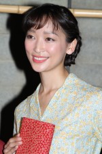 NHK連続テレビ小説「ヒロイン・バトンタッチ」セレモニーに出席した、『ごちそうさん』の杏