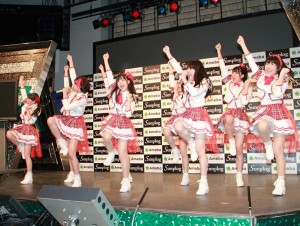 『Rev.from DVL オフィシャルブログ開設記念イベント powerd by simplog』にて