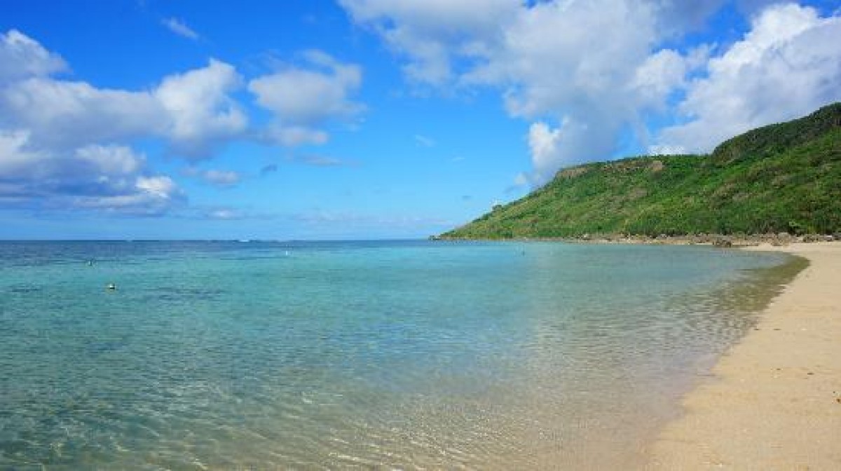 旅行口コミサイトが選ぶ日本のベストビーチ決定！2年連続で「与那覇前浜ビーチ」