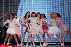 『東京ランウェイ 2014 SPRING／SUMMER』に出演したE‐girls