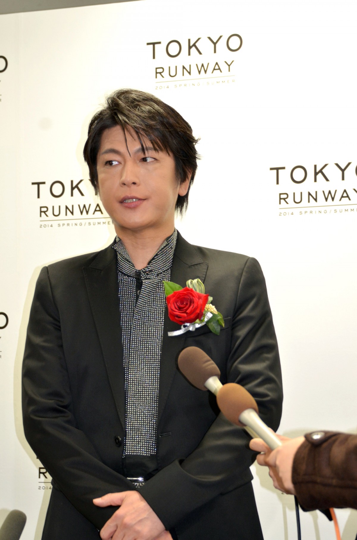 及川光博、妻・檀れいとの夫婦生活を明かす＜東京ランウェイ2014春夏＞