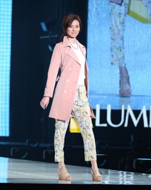 安座間美優、『東京ランウェイ 2014 SPRING／SUMMER』