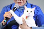 『猫侍』の玉之丞、同居中の猫と熱愛中!?も「乙女なので」と照れる