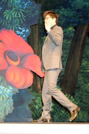 『悪夢ちゃん The 夢ovie』完成披露舞台挨拶に登場した、GACKT