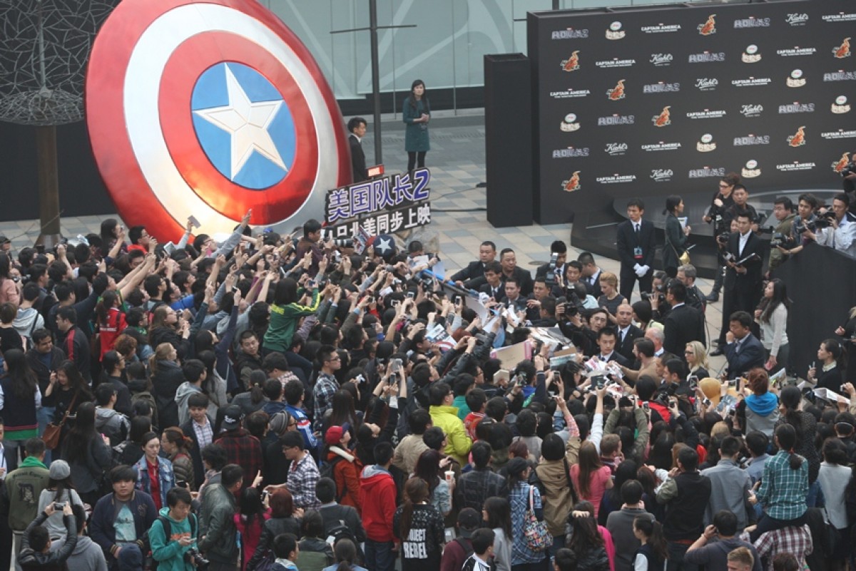 最強アベンジャーズ、中国プレミアに登場！詰めかけたファン6000人が歓喜