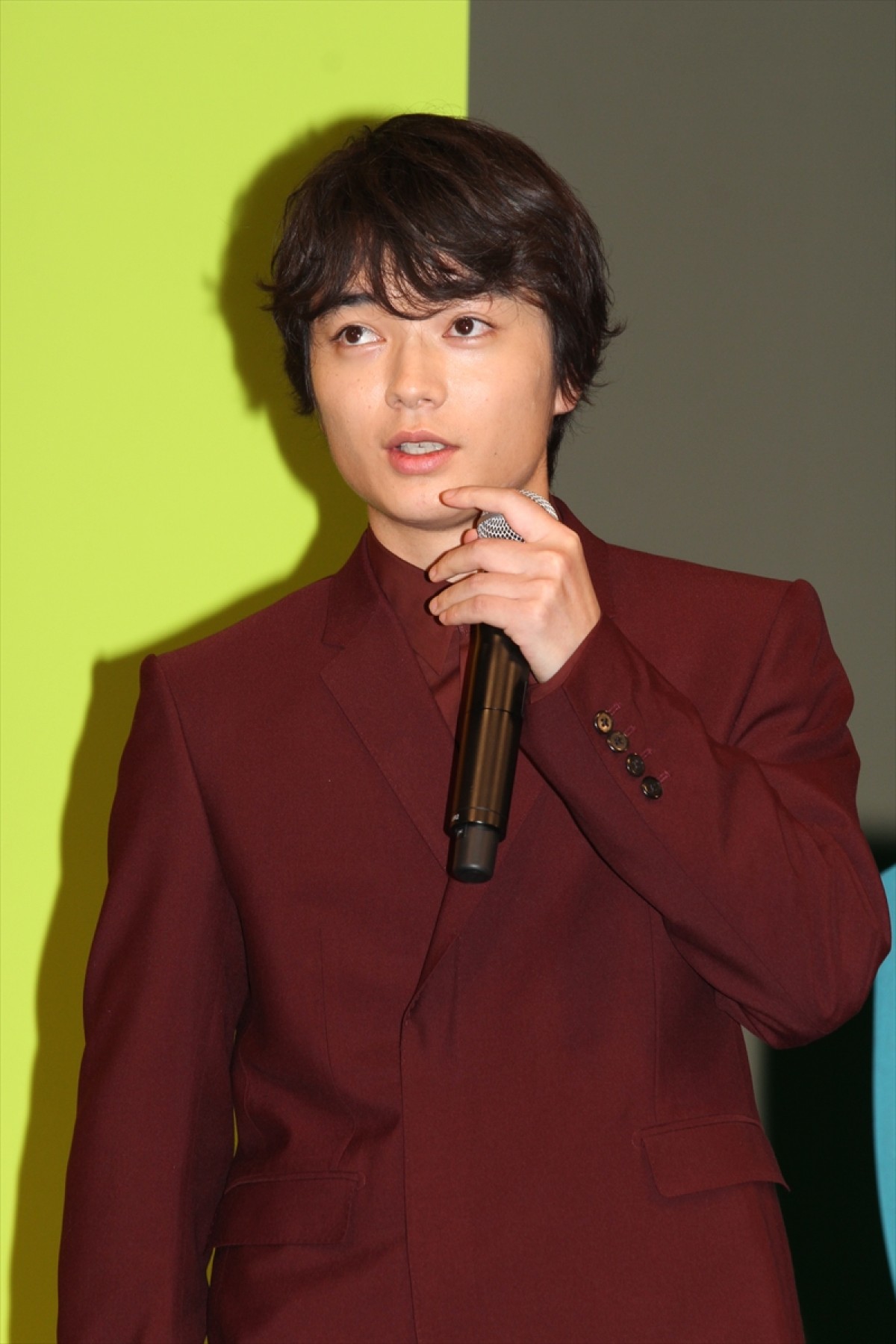 伊藤英明のふんどし話に、長澤まさみが赤面！