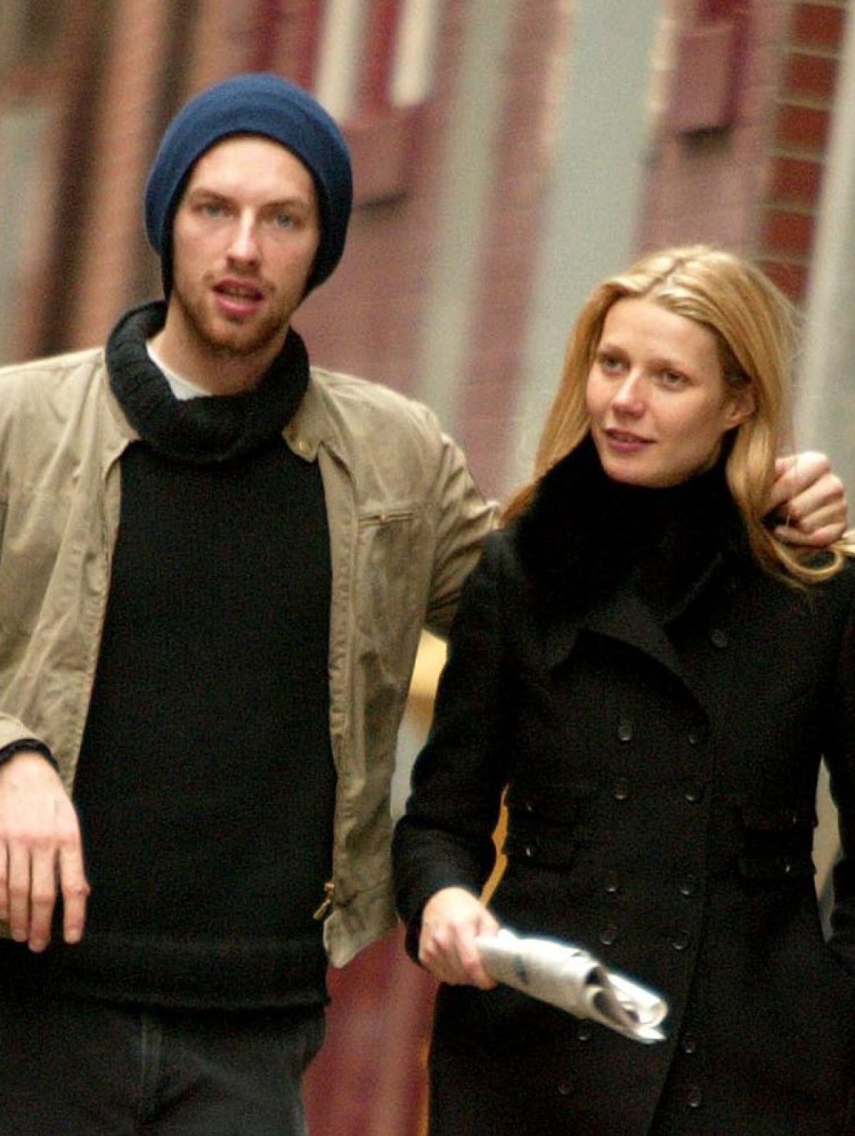 グウィネスとクリスが結婚10年目で破局!(写真は、2003年ごろの2人)