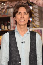 『アウト×デラックス 春の面会スペシャル』囲み取材に応じた、矢部浩之