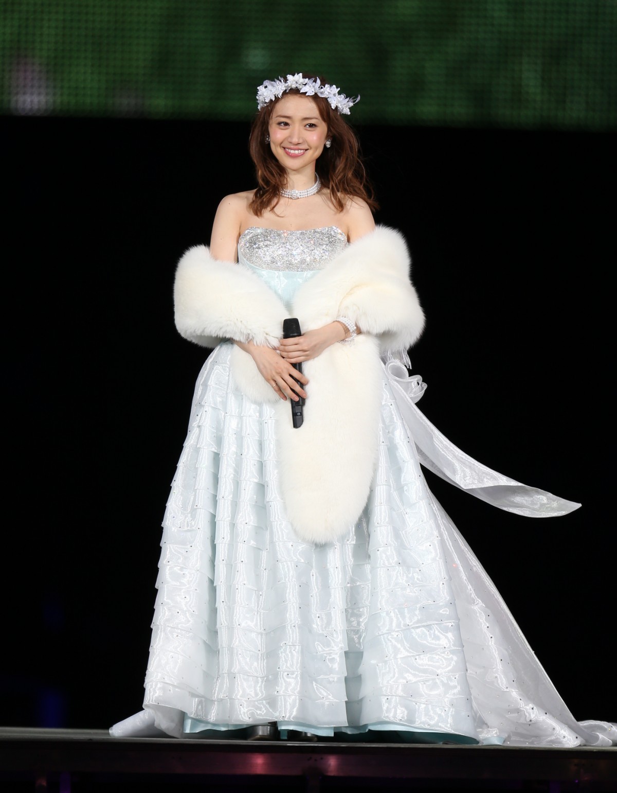 AKB48初・国立競技場ライブに7万人　大島優子「暴れるぞー！」