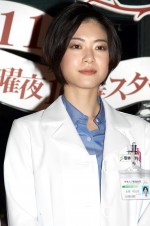 『アリスの棘』完成披露試写会に登場した、上野樹里