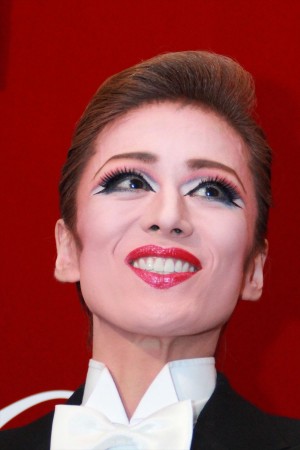 蘭寿とむ、宝塚花組公演『ラスト・タイクーン‐ハリウッドの帝王、不滅の愛‐』