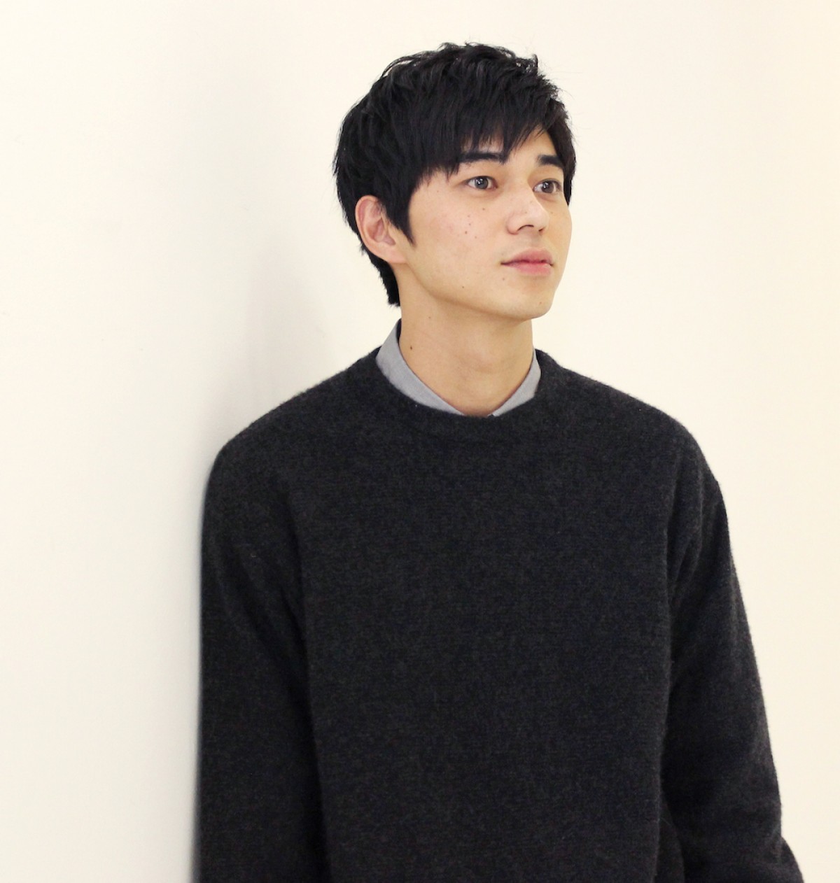 東出昌大の魅力は“昭和の男”的佇まいと少年のような笑顔　インタビューで紐解く
