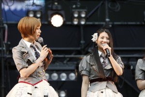 乃木坂46交換留学生の生駒里奈、AKB48新チームBとして初パフォーマンスを披露！