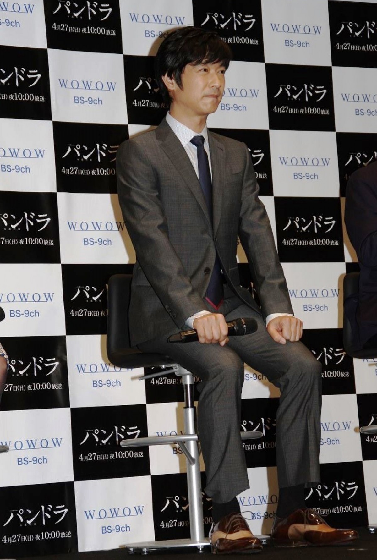 堺雅人は「目の表情で風を起こせる俳優」「ディカプリオよりいい」と監督から大絶賛