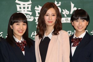 ももいろクローバーZ、『悪夢ちゃん The夢ovie』公開記念スペシャルイベントにて