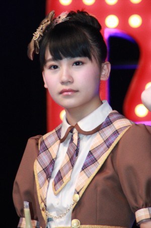 「大人AKB48」メンバー披露に登場した小嶋真子